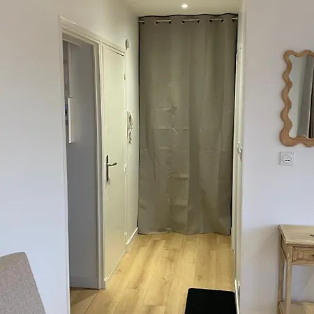 Διαμέρισμα 200m Du Chay Ρουαγιάν