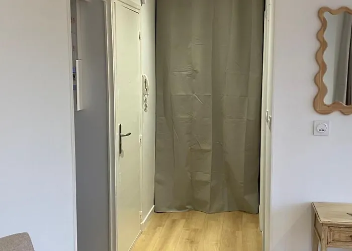 Διαμέρισμα 200m Du Chay Ρουαγιάν