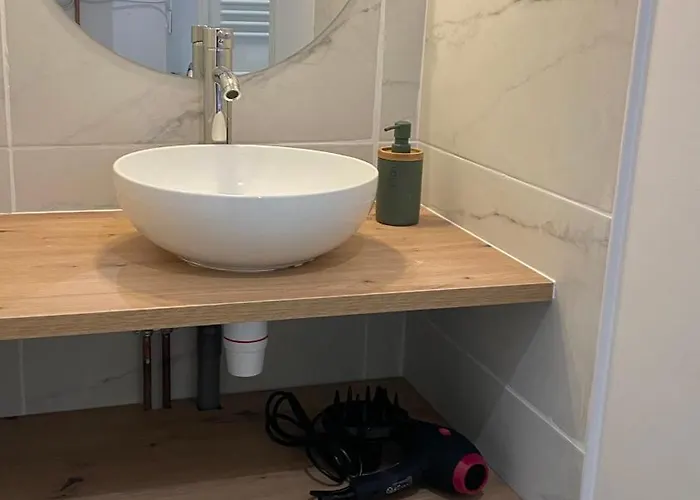 Διαμέρισμα 200m Du Chay Ρουαγιάν